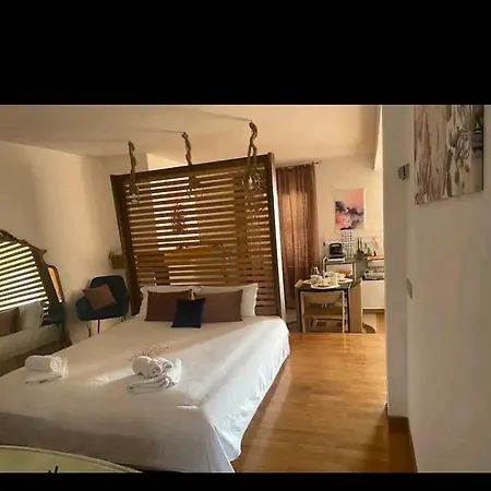 Alma Bed & Breakfast San Costanzo